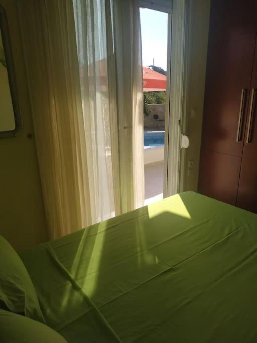 Greek Style Ground Floor Apartment & Pool Ialysos  Extérieur photo